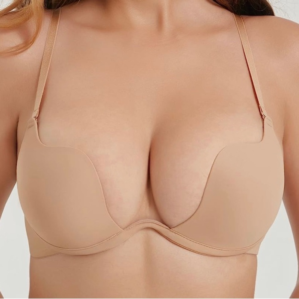 BRAND NEW DEEP PLUNGE PUSH UP BRA 38D Nude